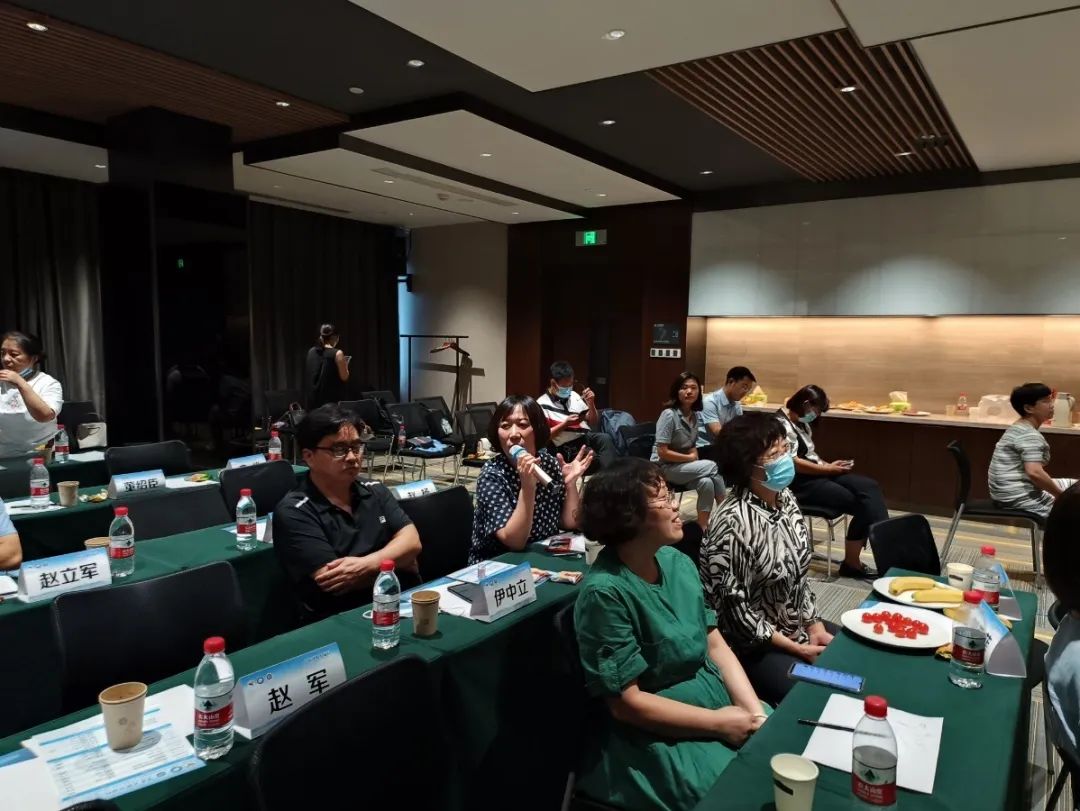 04鲁炳怀.jpg